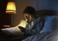 How-Nighttime-Mobile-Use-Affects-Your-Health-Ways-to-Fix-It-NZ-Indian-insights