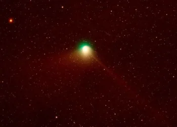 3I-ATLAS-The-Interstellar-Comet-That-Fascinates-the-World