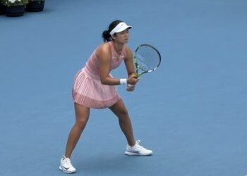 Alexandra-Eala-Powers-Into-Auckland-Quarterfinals- nz indian insights