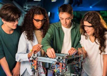 How-AI-is-Empowering-Youth-to-Become-the-Trailblazers-of-Tomorrow