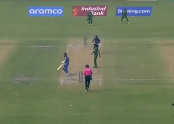 Sri-Lanka-vs-England-1st-ODI-Highlights-Sri-Lanka-Win-by-19-Runs