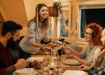 Summer-Dining-in-New-Zealand-What-Works-Best-nz-indian-insights