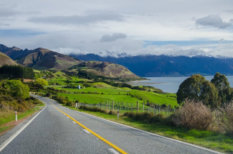 Visit-New-Zealand-A-Friendly-Travel-Guide-for-Indian-Travelers-NZ-Indian-insights
