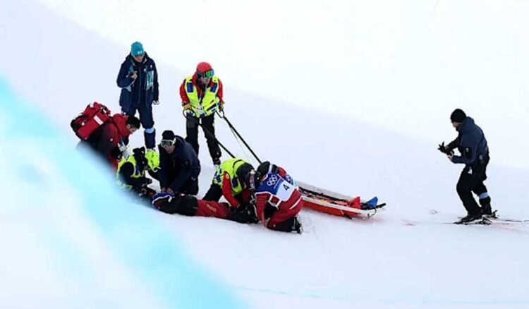 Liu-Jiayu-Injured-in-Dramatic-Snowboard-Halfpipe-Crash-at-2026-Winter-Olympics