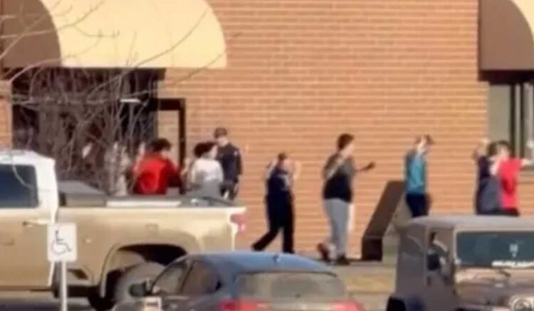 Police-Identify-18-Year-Old-as-Suspect-in-Tumbler-Ridge-Shooting