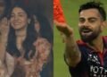 Virat-Kohlis-Sweet-Flying-Kiss-to-Anushka-Sharma