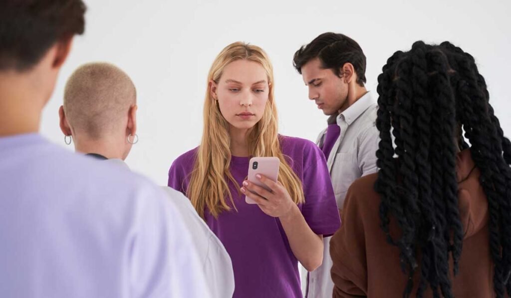 Social-Media-Affecting-The-Comparison-Effect