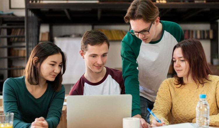 Work-Experience-Becoming-More-Important-Than-Formal-Education-in-New-Zealand