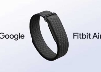 Google Introduces Screenless Fitbit Air