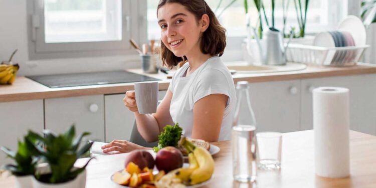 Simple-Lifestyle-Habits-to-Boost-Your-Immune-System-Naturally