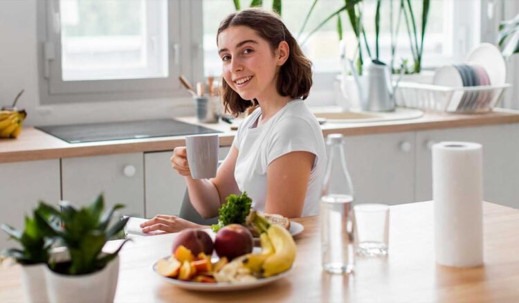 Simple-Lifestyle-Habits-to-Boost-Your-Immune-System-Naturally