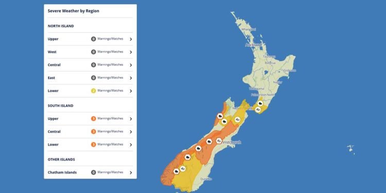 Heavy-Rain-and-Strong-Northwest-Winds-Set-to-Hit-Parts-of-New-Zealand-as-Weekend-Weather-Warning-Issued