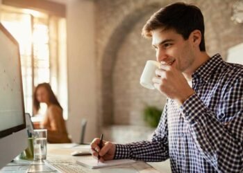 Side Hustle Ideas for Working Professionals in New Zealand